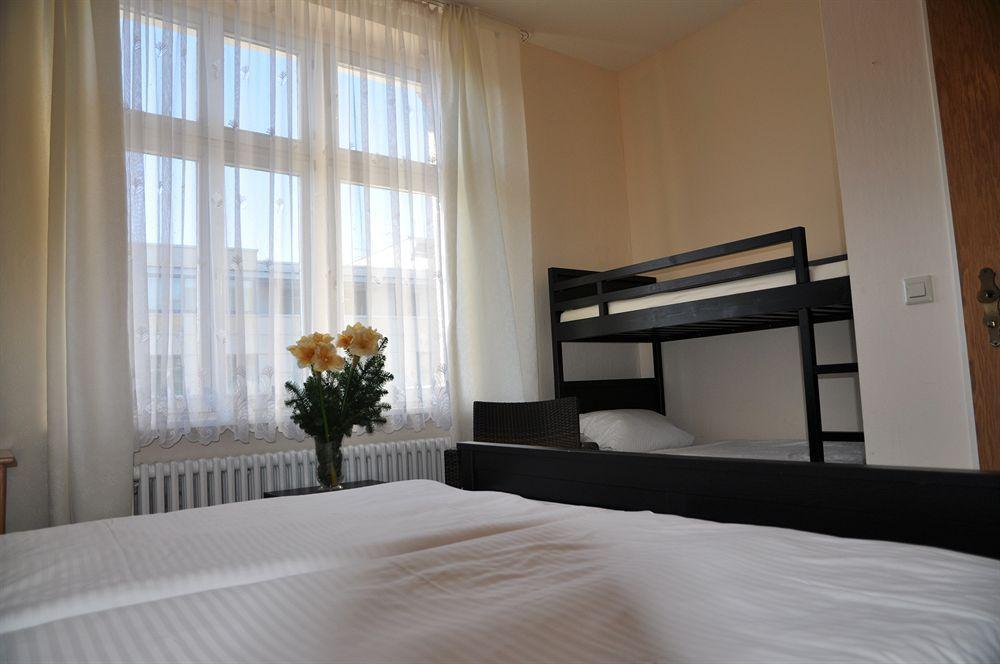 Hotel-Pension Charlottenburg Berlin Exterior photo