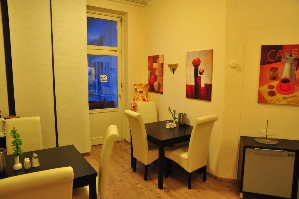 Hotel-Pension Charlottenburg Berlin Exterior photo