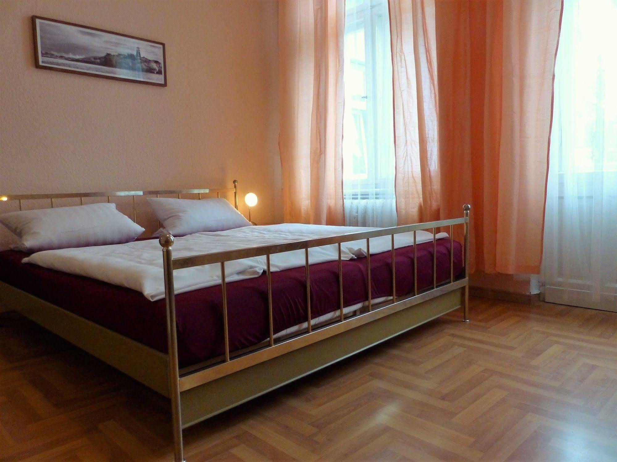 Hotel-Pension Charlottenburg Berlin Exterior photo