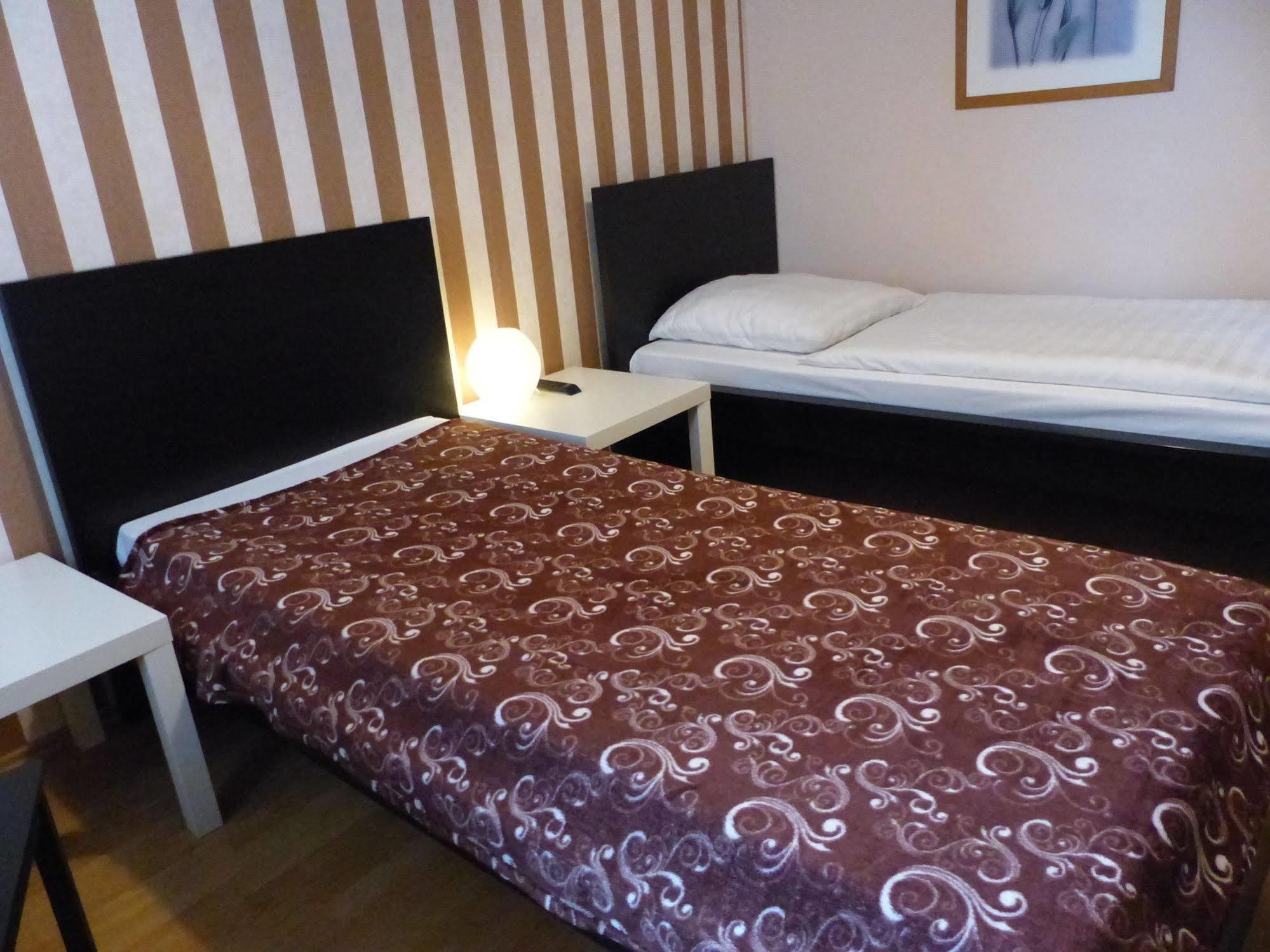 Hotel-Pension Charlottenburg Berlin Exterior photo